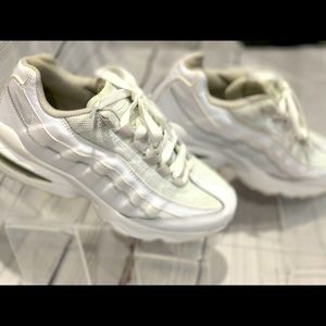 Leather white on white classic Nike Air Max 95’s